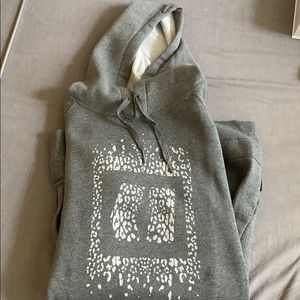 Armada long hoodie